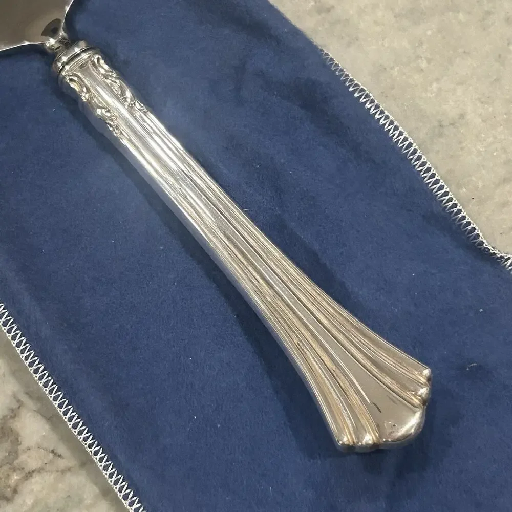 REED & BARTON Sterling Silver Handle Pie Cake Server